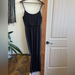 🌸 Ardene 🌸 basic black maxi dress